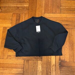 Nike Women’s 24.7 Black Zip Up Oversized Jacket